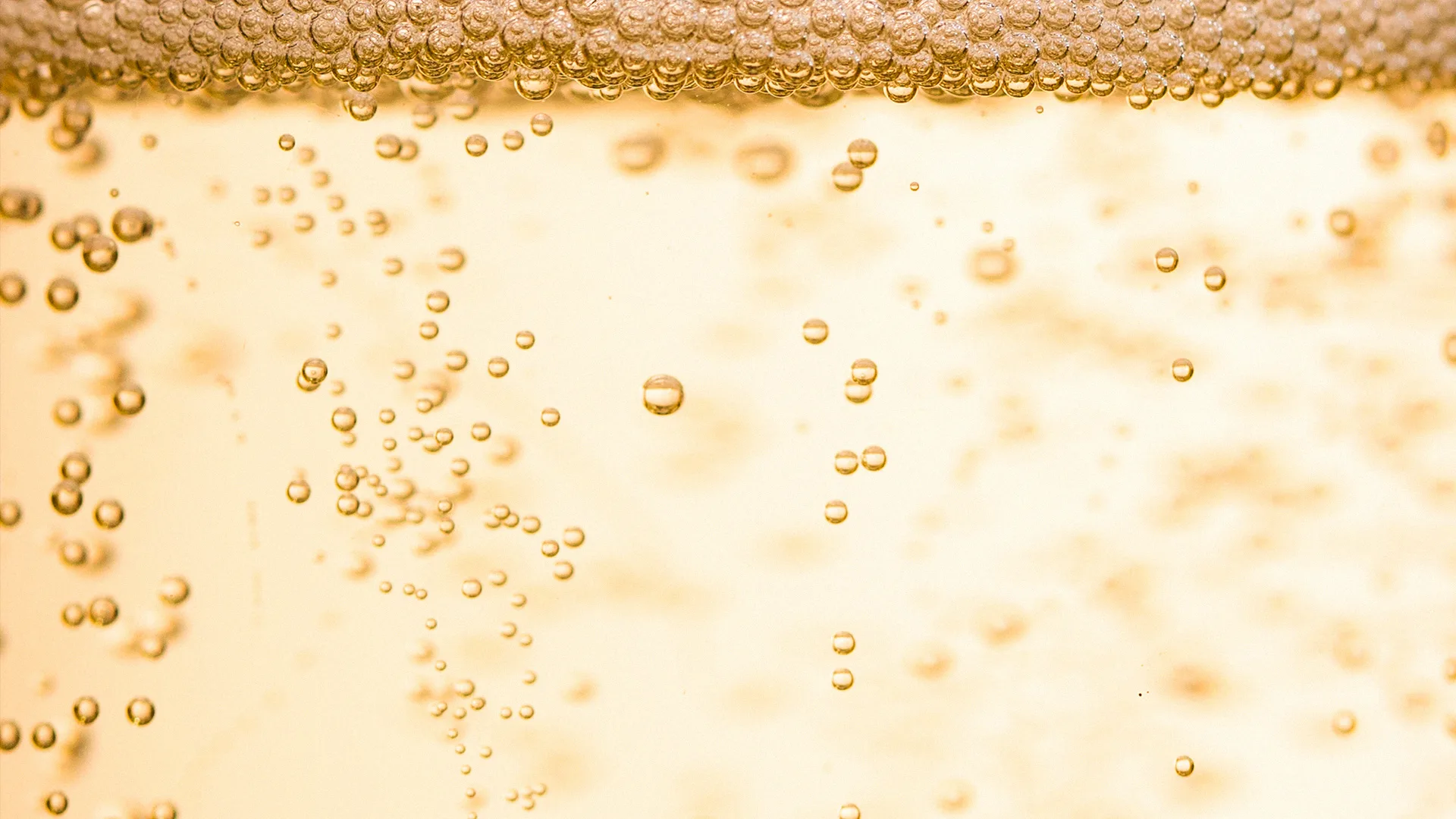 07.25 | Burbuliukai taurėje. Prašmatnumas ir elegancija